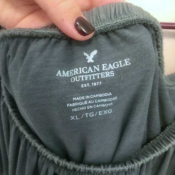 American Eagle Off the Shoulder Top - Picture 2 of 3